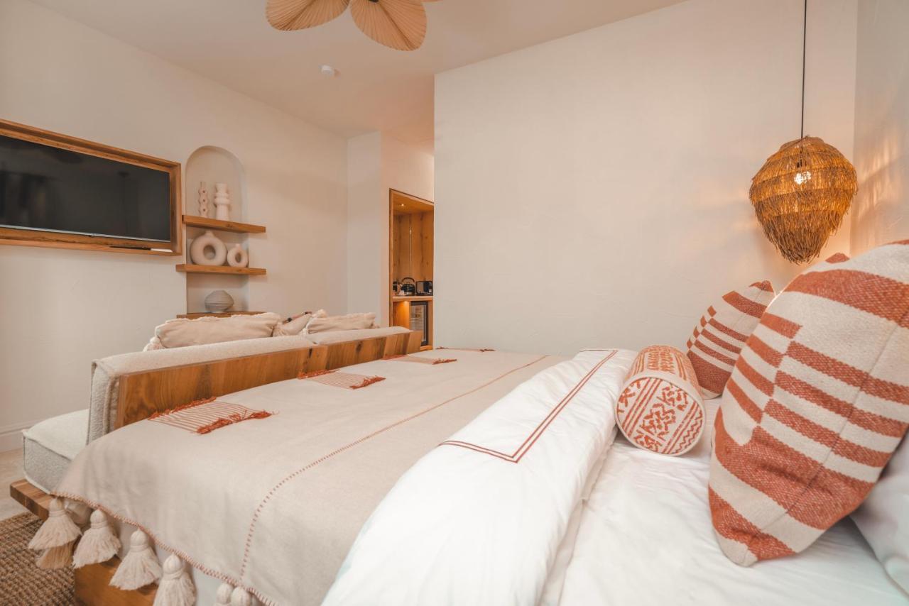 6 Rooms By Azumare Side Ngoại thất bức ảnh