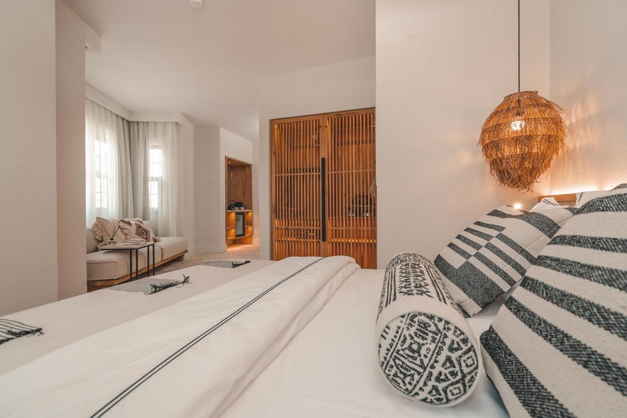 6 Rooms By Azumare Side Ngoại thất bức ảnh