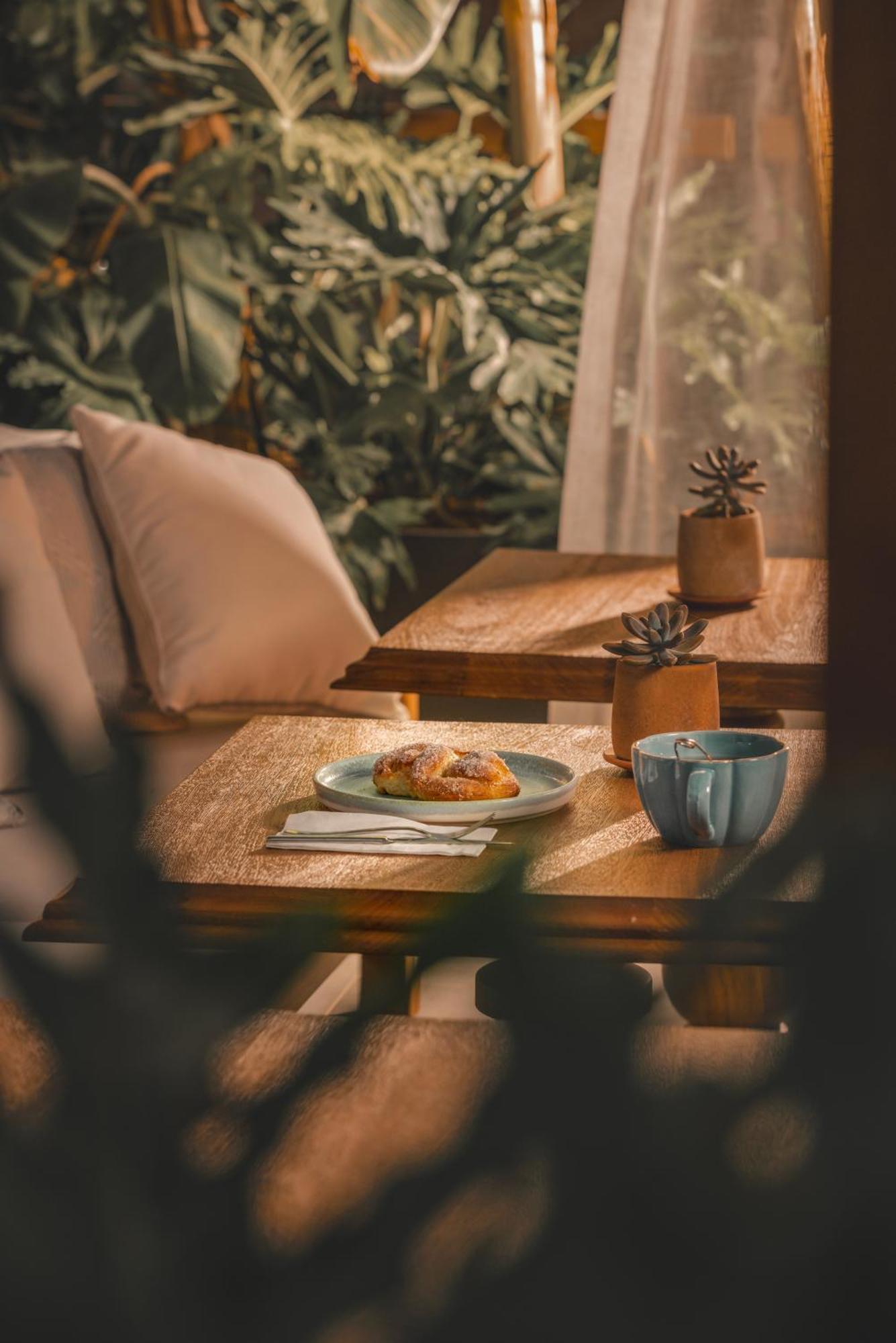 6 Rooms By Azumare Side Ngoại thất bức ảnh